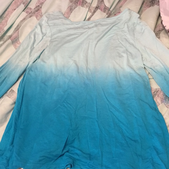 Top - Picture 2 of 3